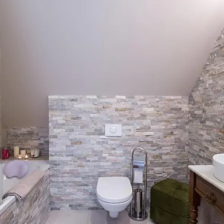 Rosebury 1 Bedroom Free Street Parking-5min From Colmar * Wintzenheim