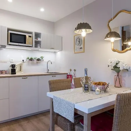 Casa de Férias Rosebury 1 Bedroom Free Street Parking-5min From Colmar