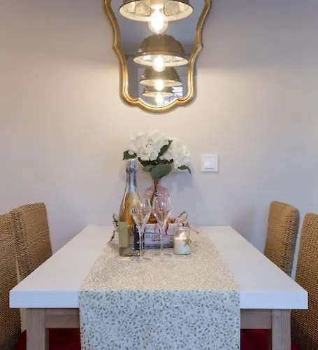 Rosebury 1 Bedroom Free Street Parking-5min From Colmar *